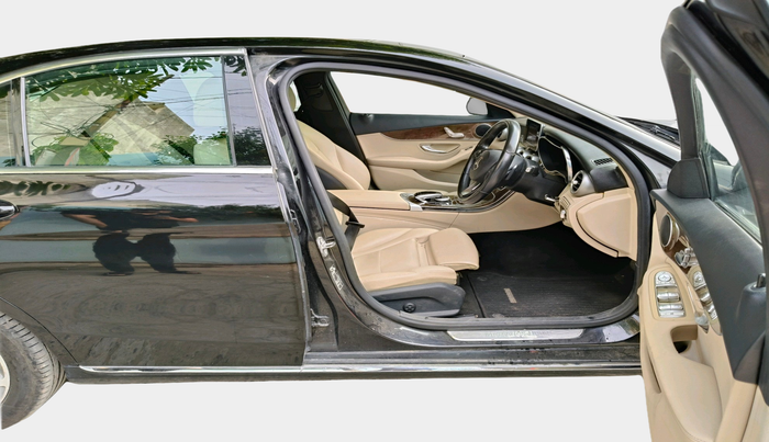 2016 Mercedes Benz C Class C 220 CDI AVANTGARDE, Diesel, Automatic, 93,907 km, interior