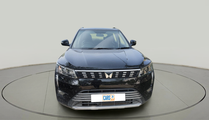 2022 Mahindra XUV300 W8 1.5 DIESEL, Diesel, Manual, 49,877 km, exterior