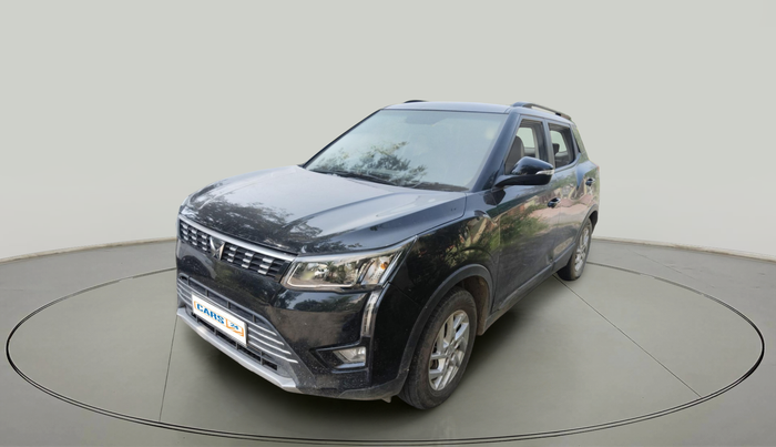 2022 Mahindra XUV300 W8 1.5 DIESEL, Diesel, Manual, 49,877 km, exterior