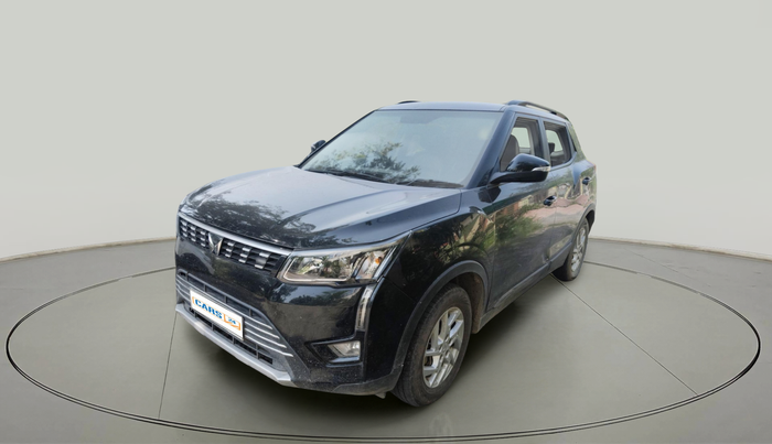 2022 Mahindra XUV300 W8 1.5 DIESEL, Diesel, Manual, 49,877 km, exterior