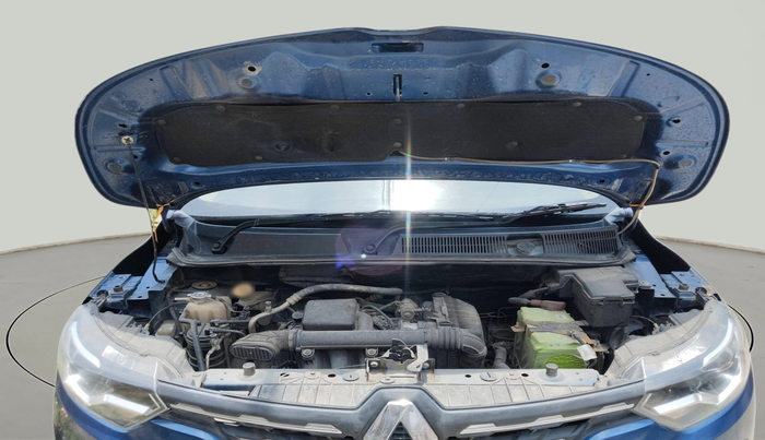 2019 Renault TRIBER RXZ, Petrol, Manual, 39,994 km, exterior