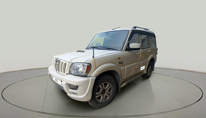 2013 Mahindra Scorpio VLX 2WD, Diesel, Manual, 1,28,723 km, exterior