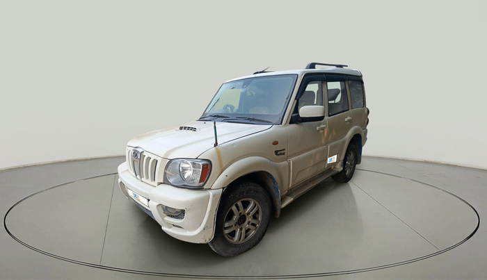 2013 Mahindra Scorpio VLX 2WD, Diesel, Manual, 1,28,723 km, exterior