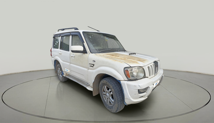 2013 Mahindra Scorpio VLX 2WD, Diesel, Manual, 1,28,723 km, exterior