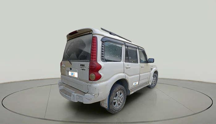 2013 Mahindra Scorpio VLX 2WD, Diesel, Manual, 1,28,723 km, exterior