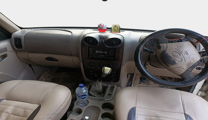 2013 Mahindra Scorpio VLX 2WD, Diesel, Manual, 1,28,723 km, interior