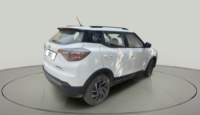 2023 Mahindra XUV400 EL 7.2 KW, Electric, Automatic, 32,151 km, exterior