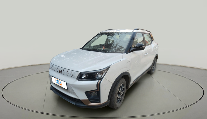 2023 Mahindra XUV400 EL 7.2 KW, Electric, Automatic, 32,151 km, exterior