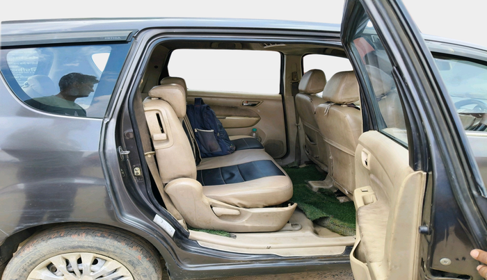 2014 Maruti Ertiga VDI, Diesel, Manual, 1,54,189 km, interior