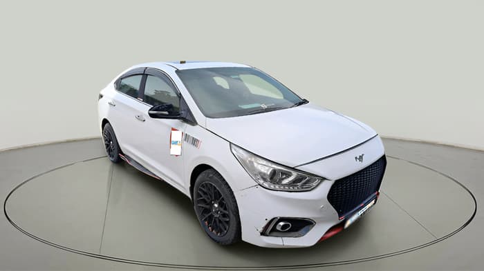 2017 Hyundai Verna 1.6 SX (O) CRDI MT, Diesel, Manual, 1,13,605 km, exterior