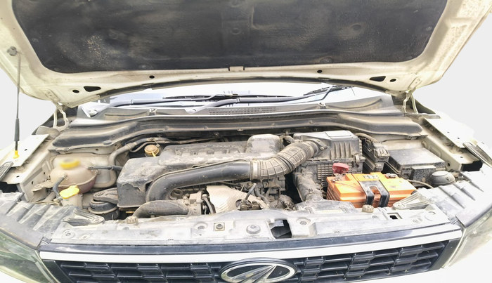 2021 Mahindra XUV300 W4 1.5 DIESEL, Diesel, Manual, 1,74,623 km, exterior