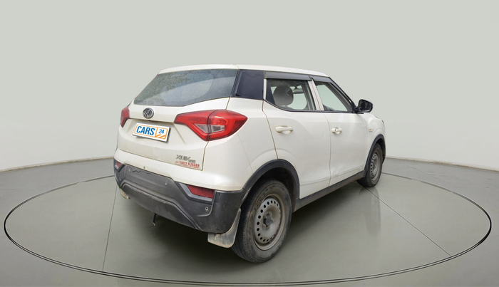 2021 Mahindra XUV300 W4 1.5 DIESEL, Diesel, Manual, 1,74,623 km, exterior