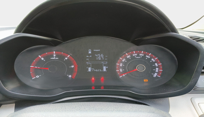 2021 Mahindra XUV300 W4 1.5 DIESEL, Diesel, Manual, 1,74,623 km, interior
