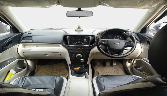 2021 Mahindra XUV300 W4 1.5 DIESEL, Diesel, Manual, 1,74,623 km, interior