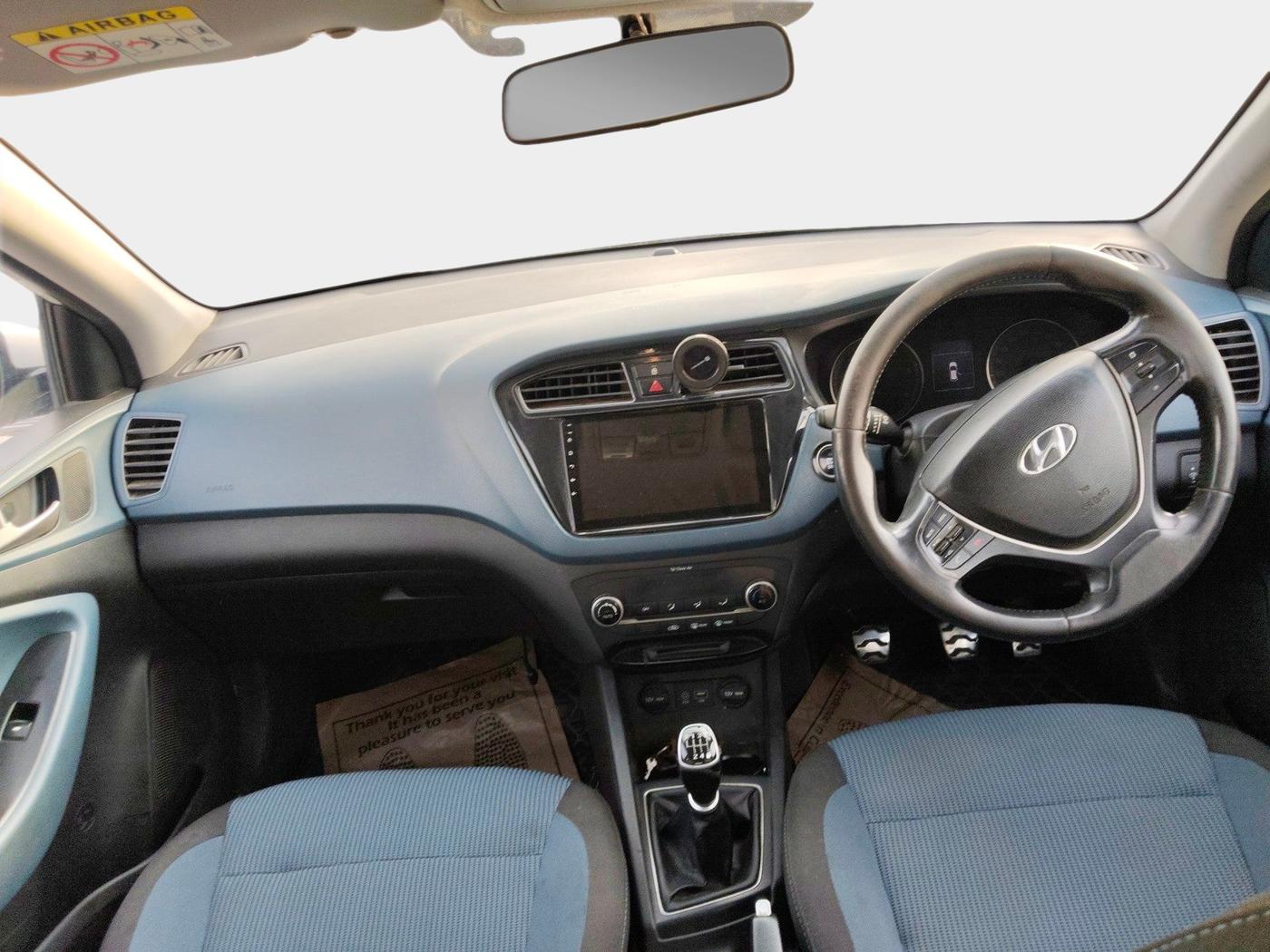 2015 Hyundai i20 Active 1.4 SX, Diesel, Manual, 1,20,671 km, interior