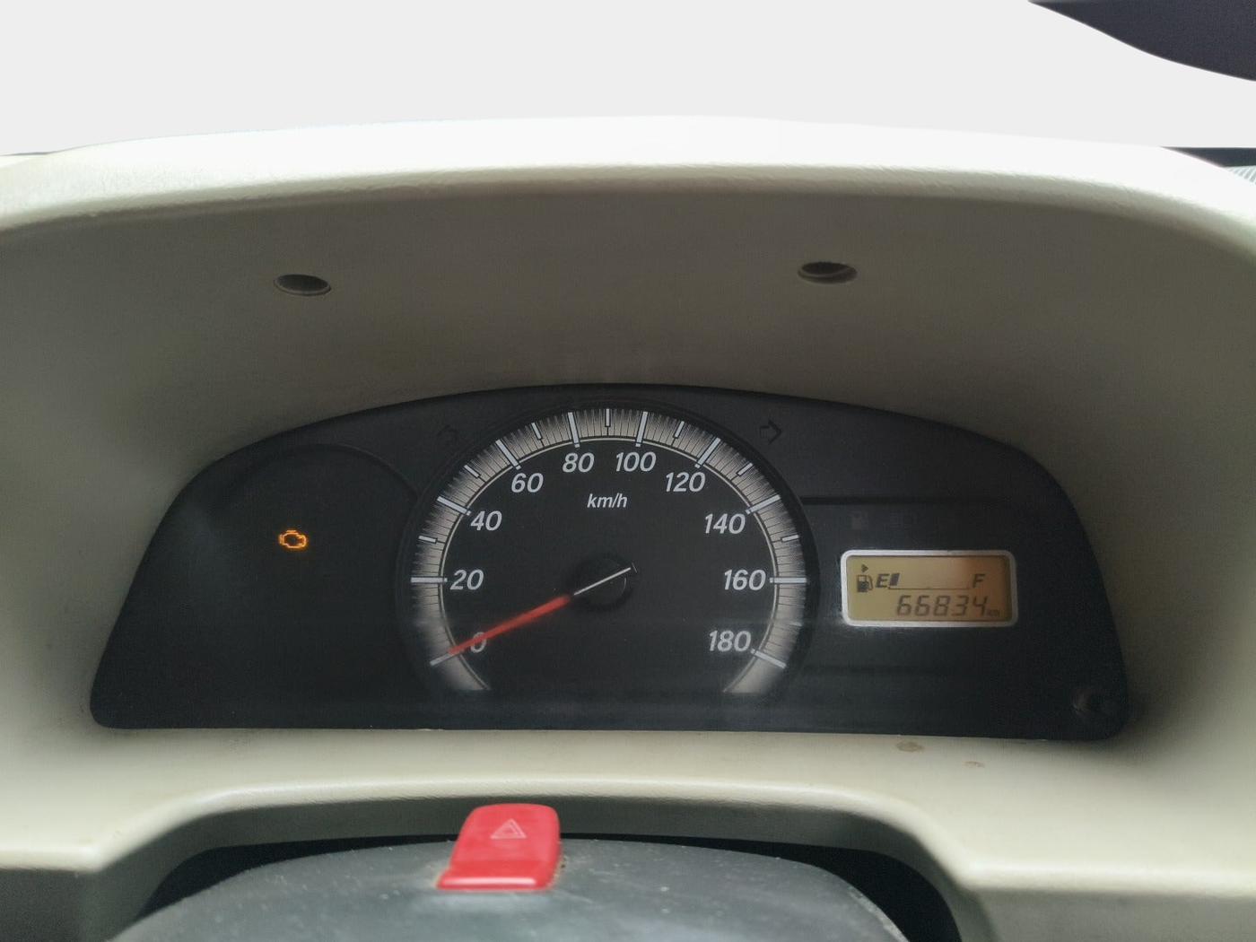 2018 Maruti Eeco 7 STR, Petrol, Manual, 66,834 km, interior