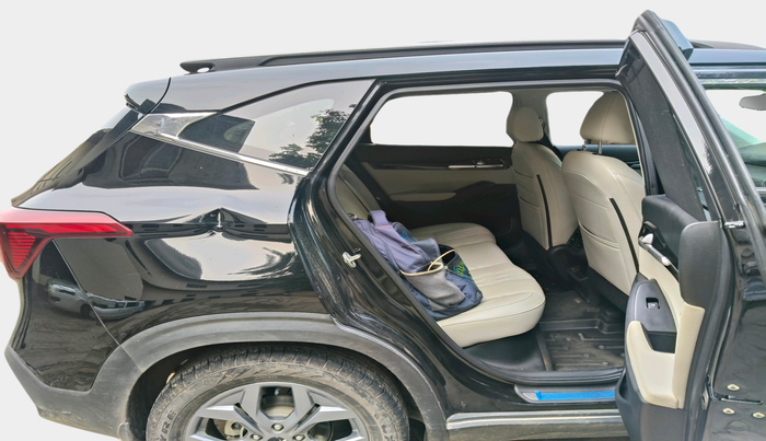 2024 KIA SELTOS  HTX 1.5 PETROL MT, Petrol, Manual, 36,056 km, interior