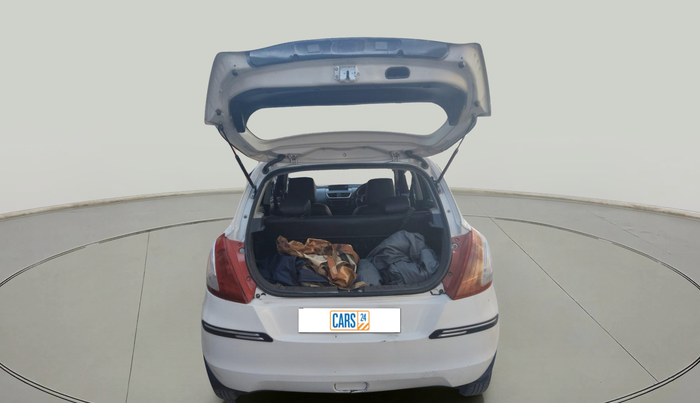 2017 Maruti Swift LXI (O), Petrol, Manual, 71,223 km, exterior