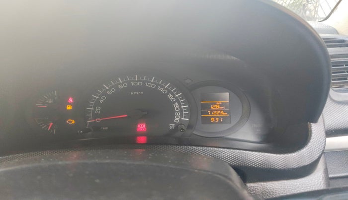 2017 Maruti Swift LXI (O), Petrol, Manual, 71,223 km, interior