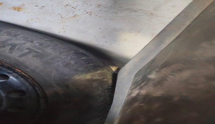 2017 Maruti Swift LXI (O), Petrol, Manual, 71,223 km, tyre