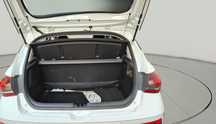 2024 Hyundai NEW I20 ASTA 1.2 MT, Petrol, Manual, 5,841 km, exterior