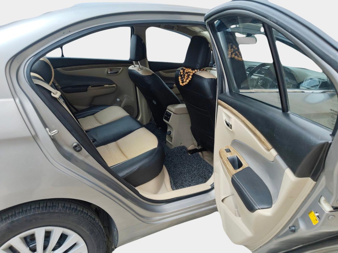 2018 Maruti Ciaz SIGMA DIESEL 1.3, Diesel, Manual, 1,26,741 km, interior