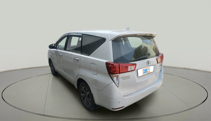 2022 Toyota Innova Crysta 2.4 VX 7 STR, Diesel, Manual, 1,01,917 km, exterior