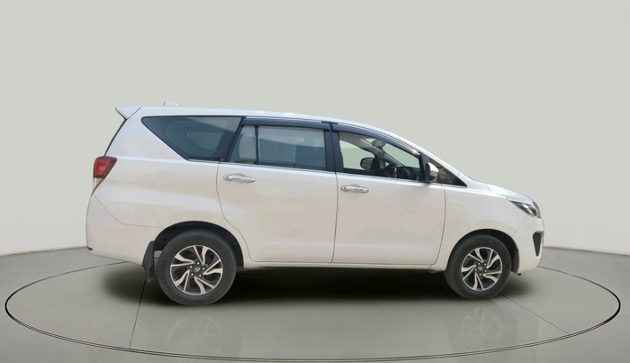 2022 Toyota Innova Crysta 2.4 VX 7 STR, Diesel, Manual, 1,01,917 km, exterior