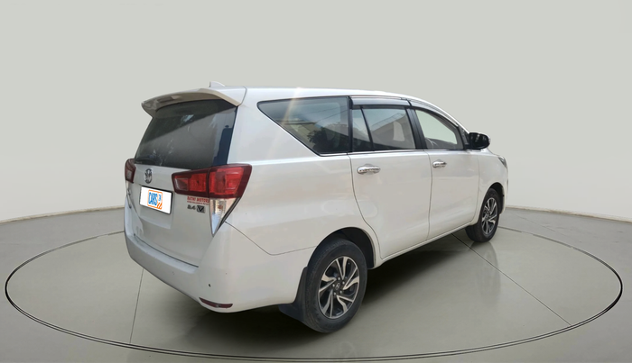 2022 Toyota Innova Crysta 2.4 VX 7 STR, Diesel, Manual, 1,01,917 km, exterior