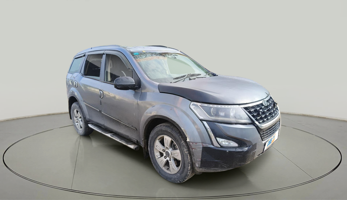 2012 Mahindra XUV500 W8, Diesel, Manual, 1,95,743 km, exterior