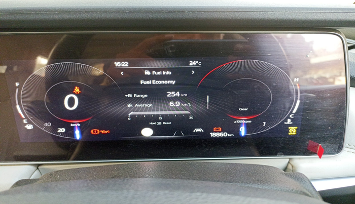 2023 Mahindra XUV700 AX 7 P MT 7 STR, Petrol, Manual, 18,860 km, interior