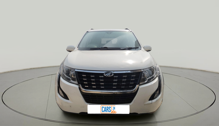 2020 Mahindra XUV500 W11 AT, Diesel, Automatic, 1,19,896 km, exterior