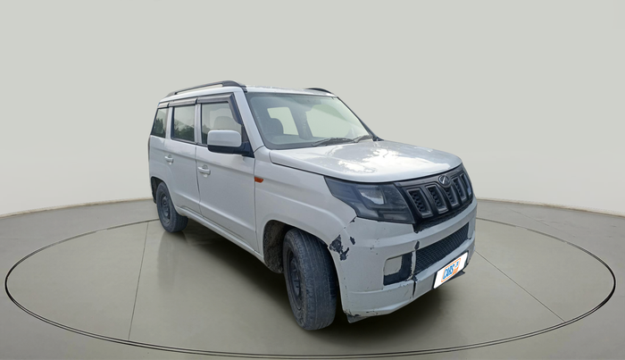2019 Mahindra TUV300 T6 PLUS, Diesel, Manual, 1,84,601 km, exterior