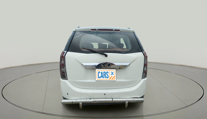 2016 Mahindra XUV500 W4, Diesel, Manual, 1,15,233 km, exterior