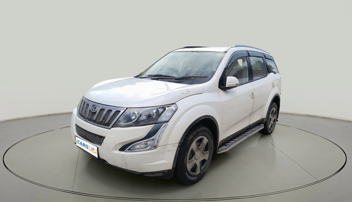 2016 Mahindra XUV500 W6, Diesel, Manual, 1,61,323 km, exterior