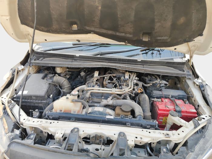 2019 Toyota Innova Crysta 2.4 GX 8 STR, Diesel, Manual, 94,517 km, exterior