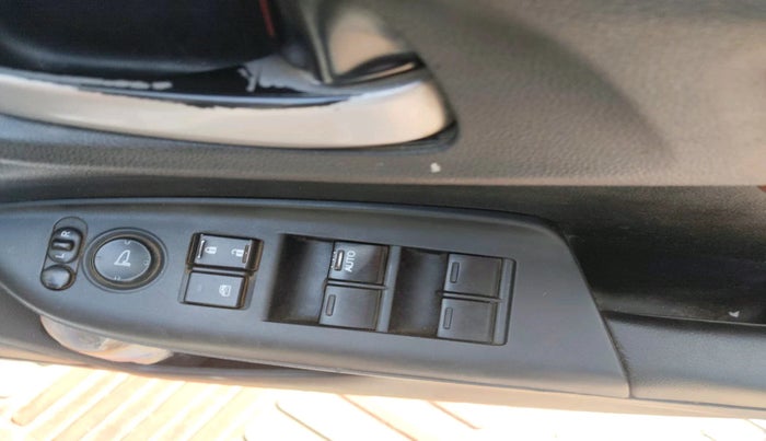 2018 Honda WR-V 1.2L I-VTEC VX MT, Petrol, Manual, 49,868 km, interior