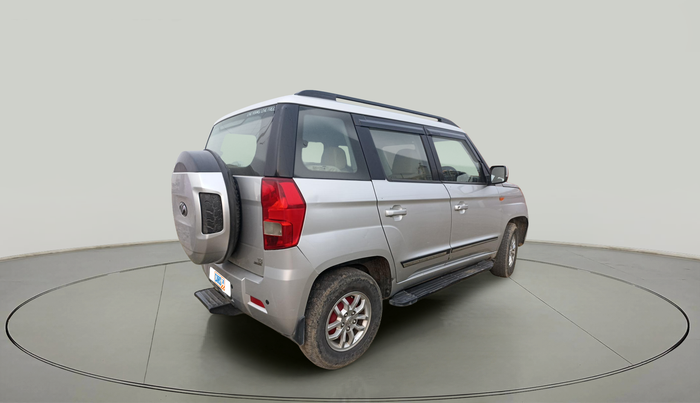 2016 Mahindra TUV300 T8, Diesel, Manual, 1,40,205 km, exterior