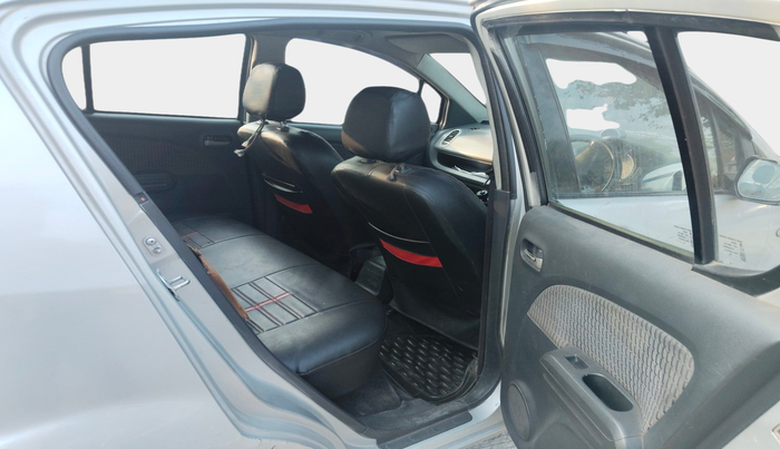 2014 Maruti Ritz VDI, Diesel, Manual, 1,18,190 km, interior