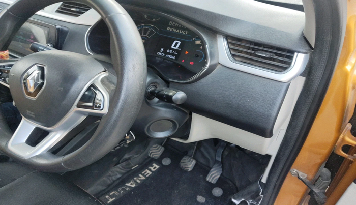 2022 Renault TRIBER RXZ, Petrol, Manual, 92,011 km, interior