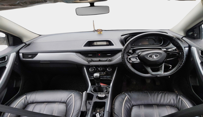 2022 Tata NEXON XM PETROL, Petrol, Manual, 35,882 km, interior
