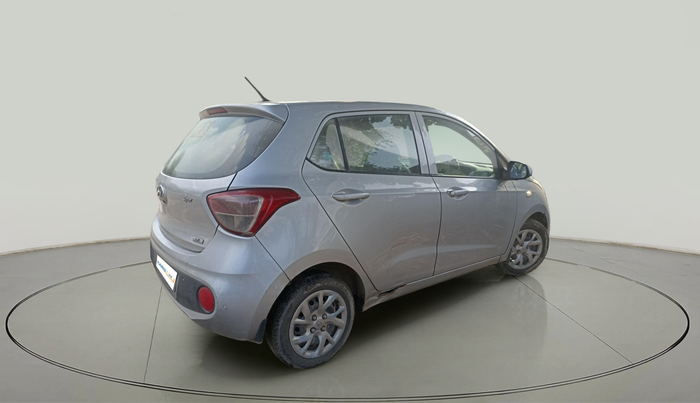 2017 Hyundai Grand i10 SPORTZ 1.2 KAPPA VTVT, Petrol, Manual, 80,952 km, exterior