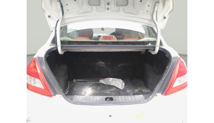 2015 Maruti Swift Dzire LDI, Diesel, Manual, 1,12,697 km, exterior