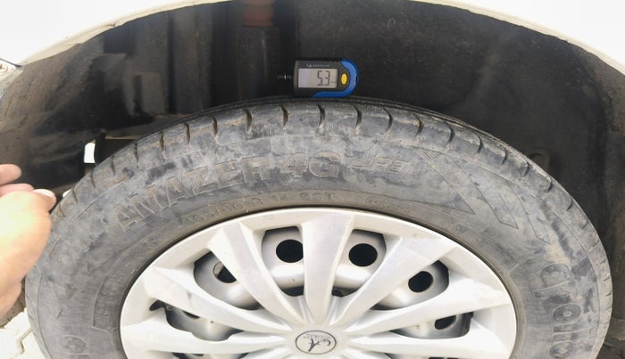 2015 Maruti Swift Dzire LDI, Diesel, Manual, 1,12,697 km, tyre