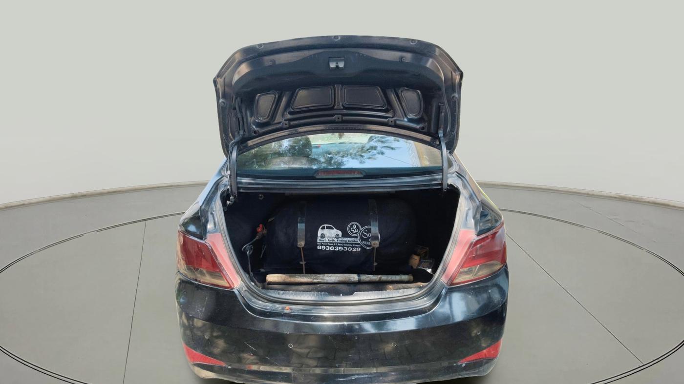 2016 Hyundai Verna 1.6 VTVT SX AT, Petrol, Automatic, 87,000 km, exterior