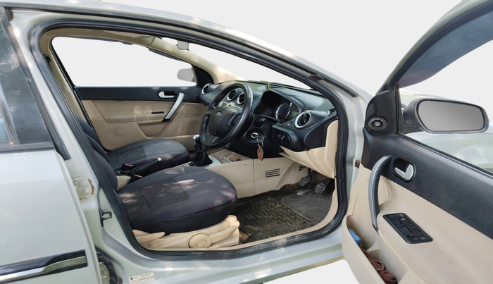 2012 Ford Fiesta TITANIUM PETROL, Petrol, Manual, 15,176 km, interior
