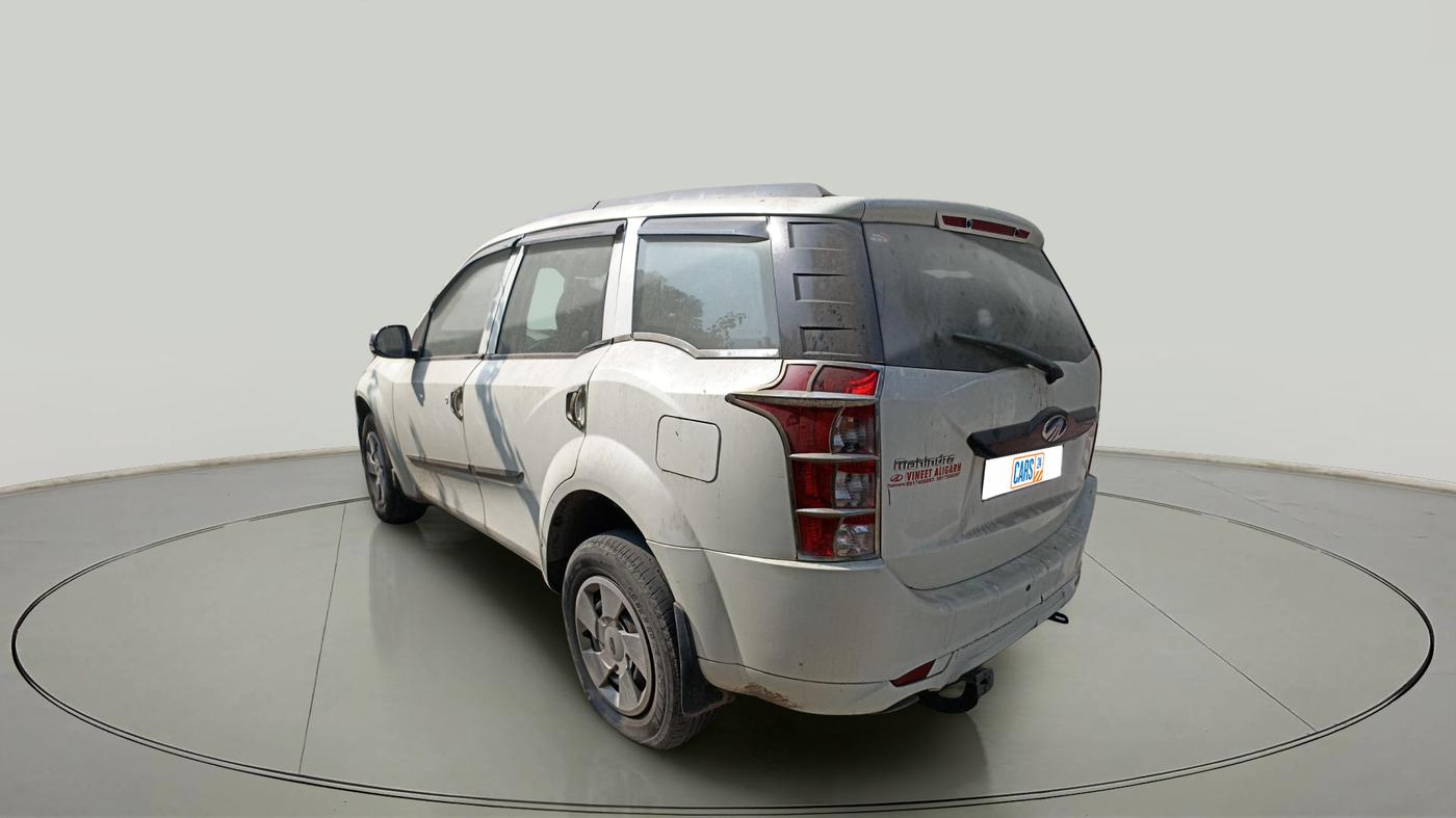 2017 Mahindra XUV500 W4, Diesel, Manual, 94,000 km, exterior