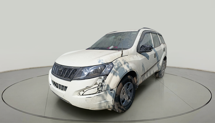 2017 Mahindra XUV500 W4, Diesel, Manual, 94,000 km, exterior