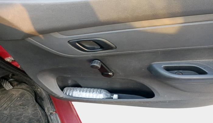 2016 Renault Kwid RXL, Petrol, Manual, 62,422 km, interior