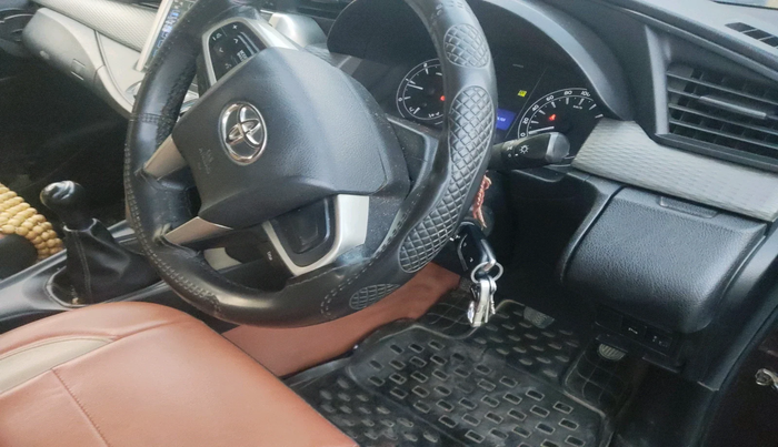 2019 Toyota Innova Crysta 2.4 G 8 STR, Diesel, Manual, 88,542 km, interior